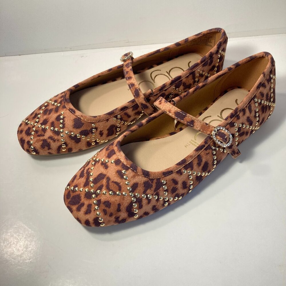 Sugar Leopard Print Mary Jane Flats / Gold Studs / Size 7M